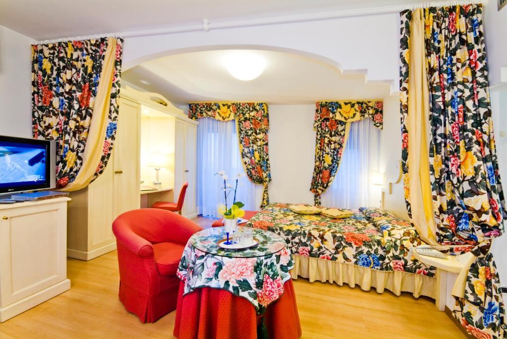 Hotel Panoramic カオルレ 部屋 写真